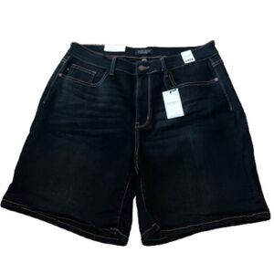 Judy Blue Blue high waisted whisker shorts NWT size XXL